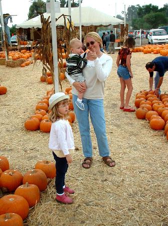 Mommy Alsatia and Atticus.jpg 48.6K